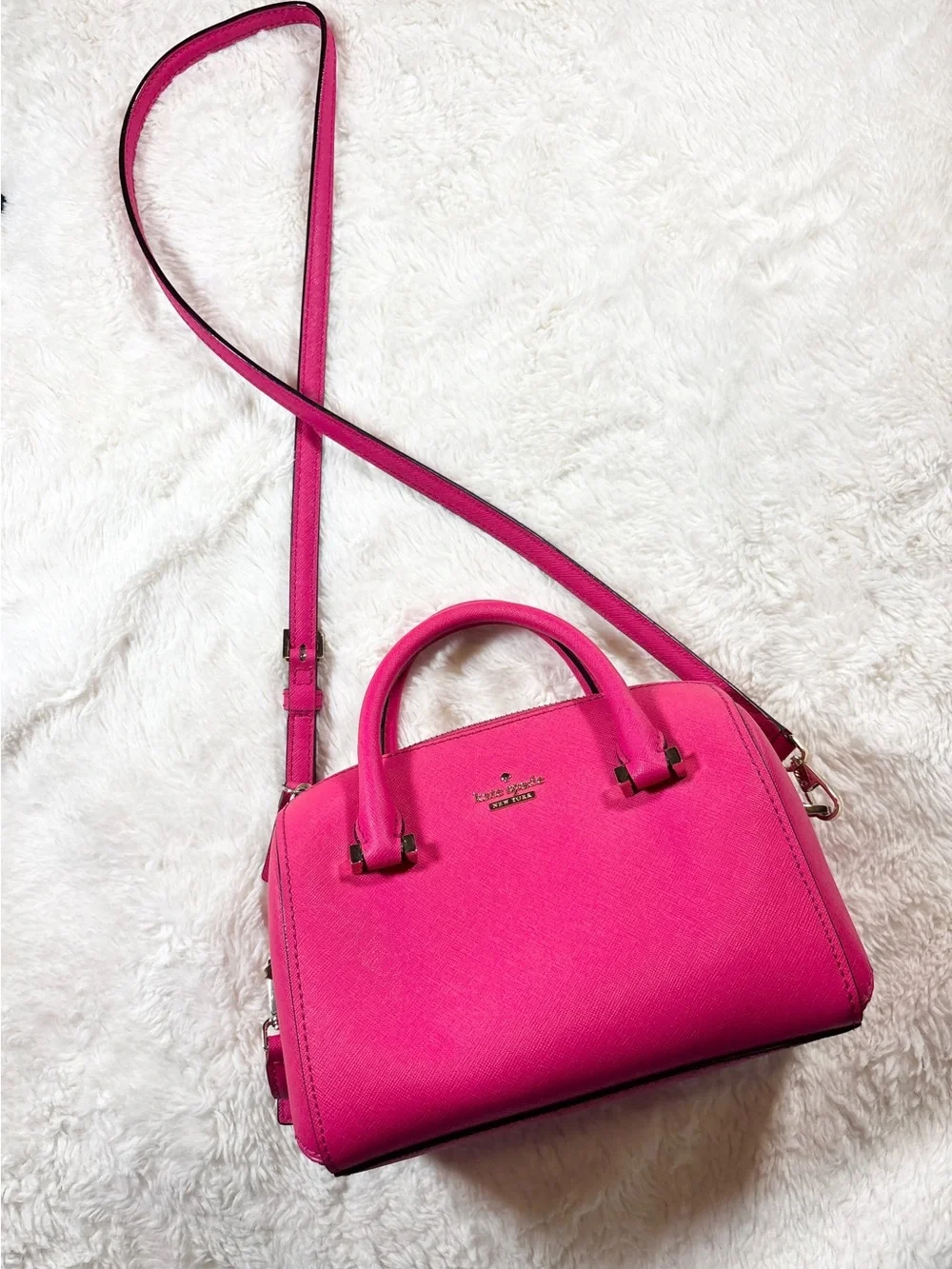 Kate Spade Cameron Street Hot Pink Crossbody Satchel NEW - Picture 1 of 6